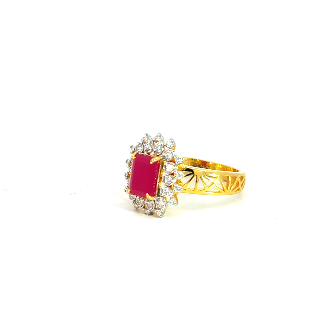 DIAMOND RING