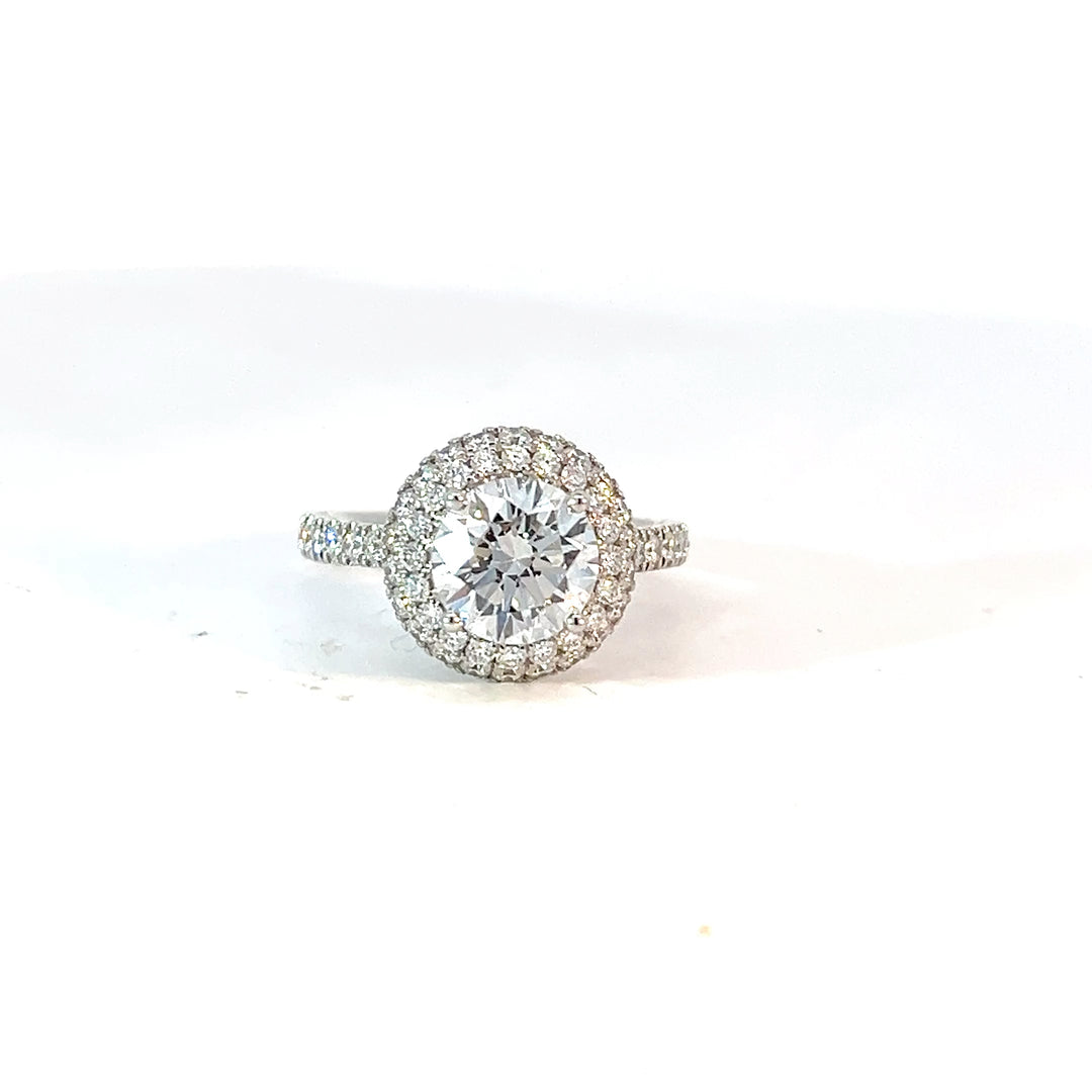 DIAMOND RING