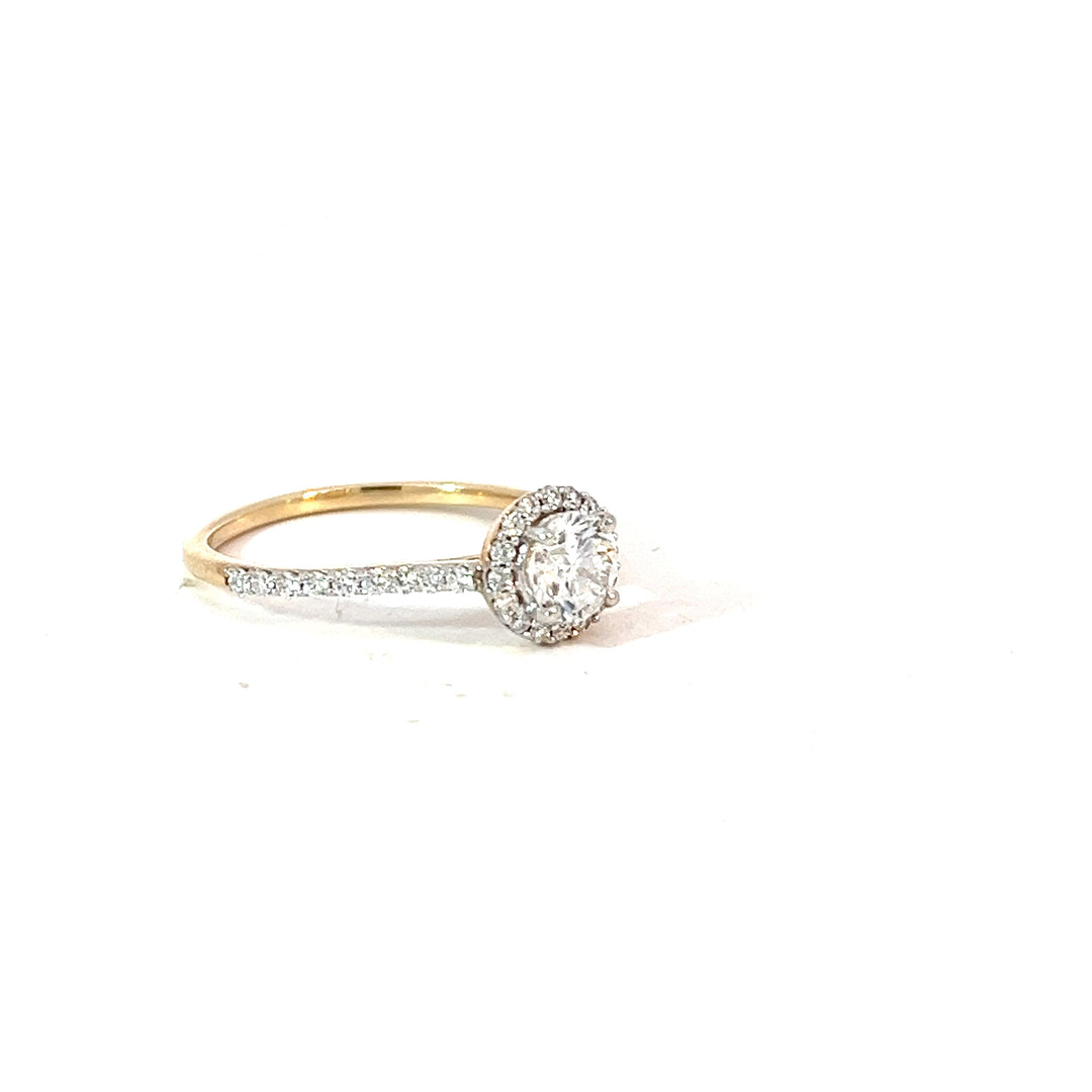 DIAMOND RING