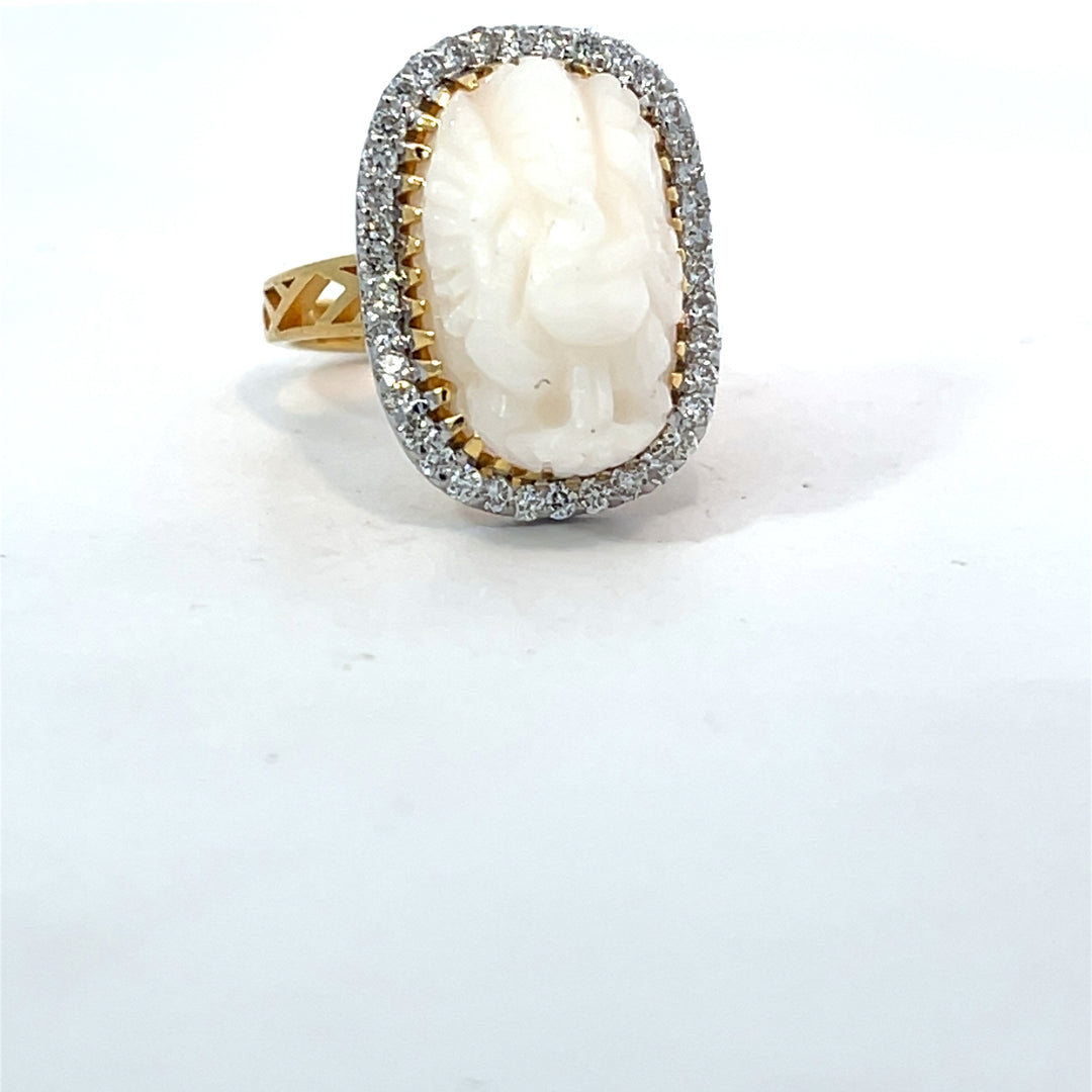 DIAMOND RING