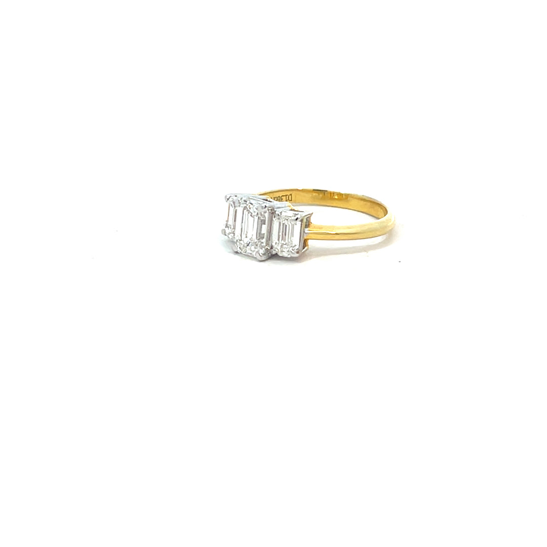 DIAMOND RING