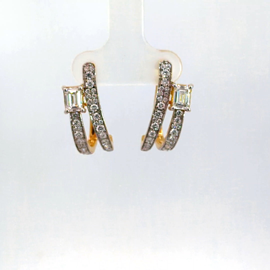 DIAMOND EARRING