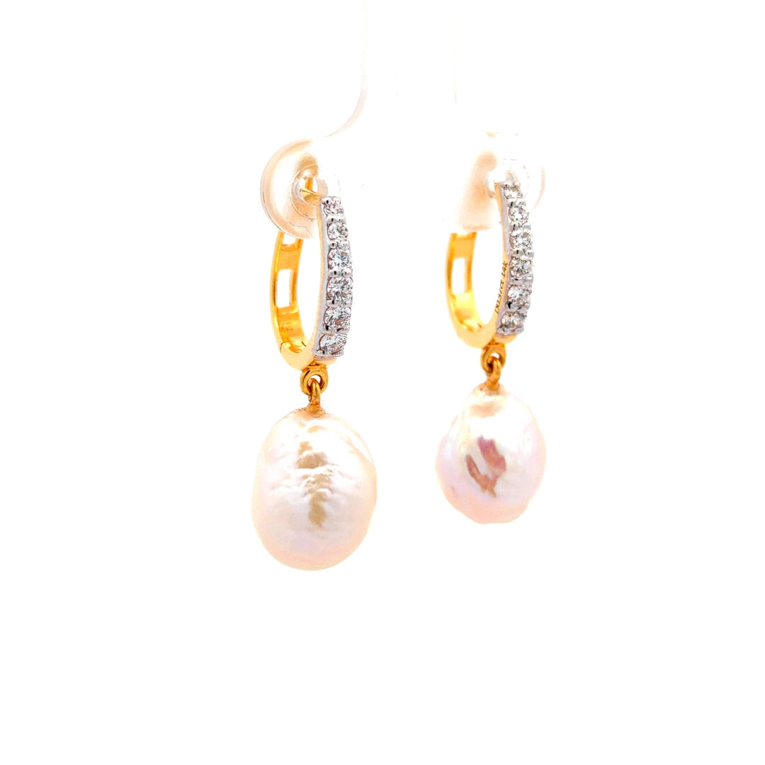 DIAMOND EARRING
