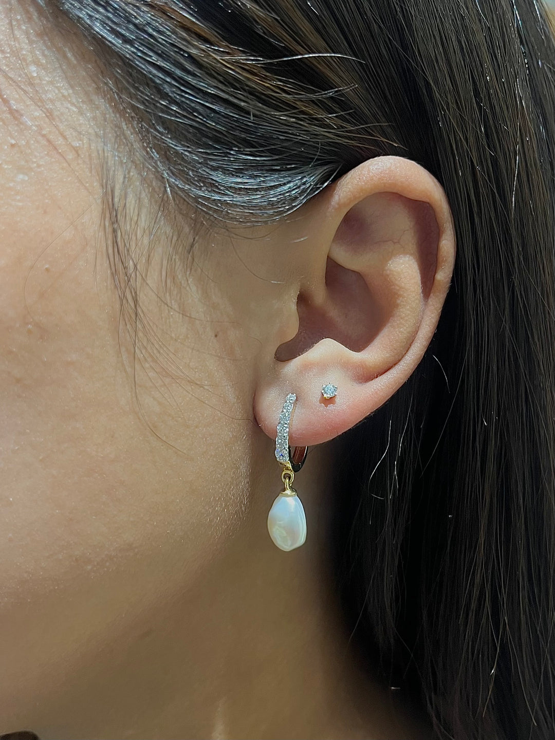 DIAMOND EARRING