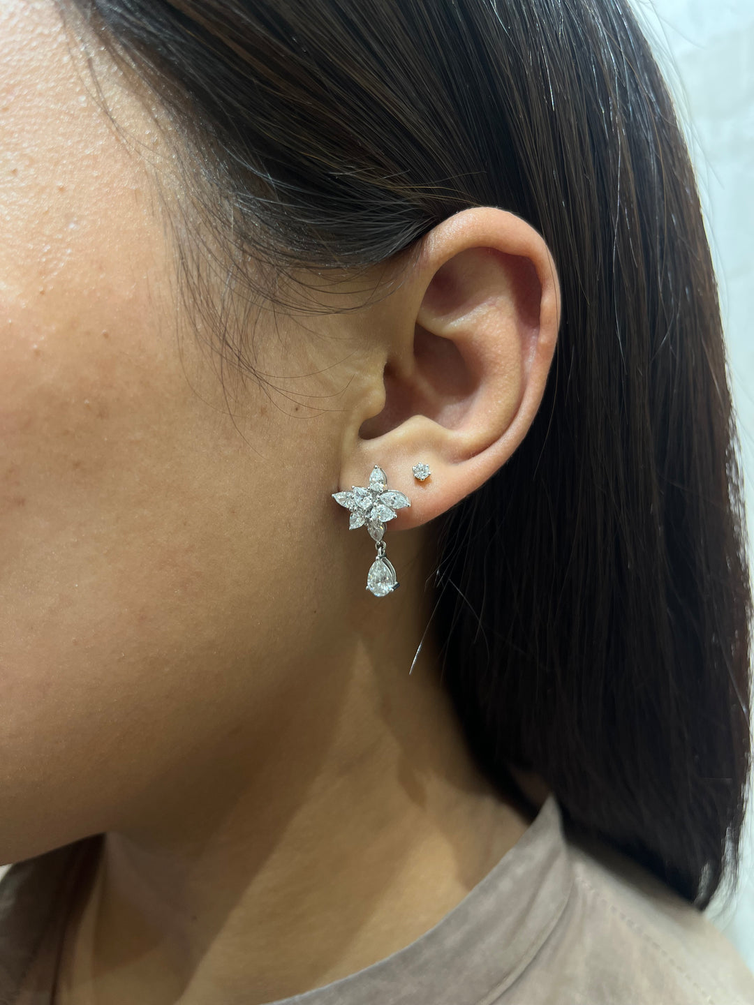 DIAMOND EARRING