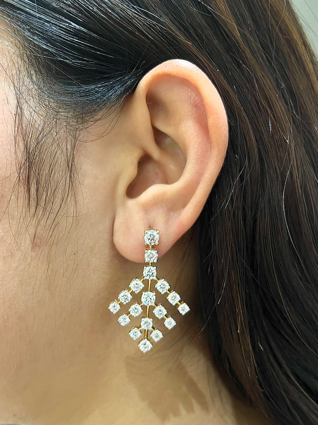 DIAMOND EARRING