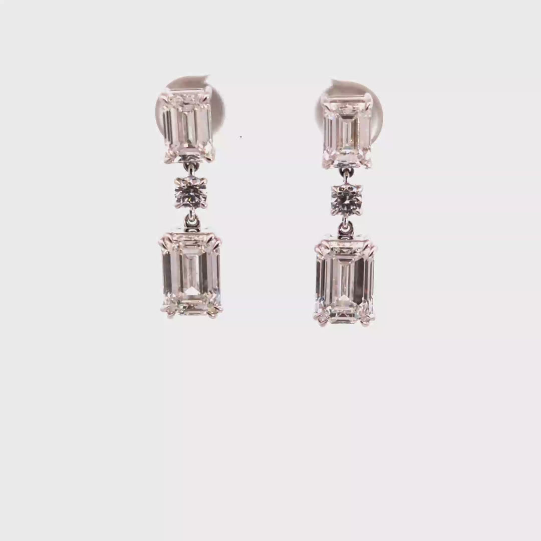 DIAMOND EARRING