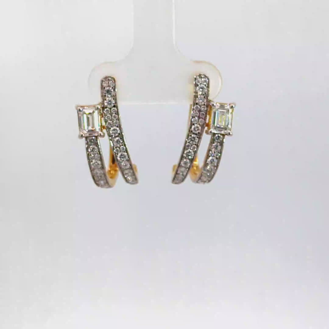 DIAMOND EARRING