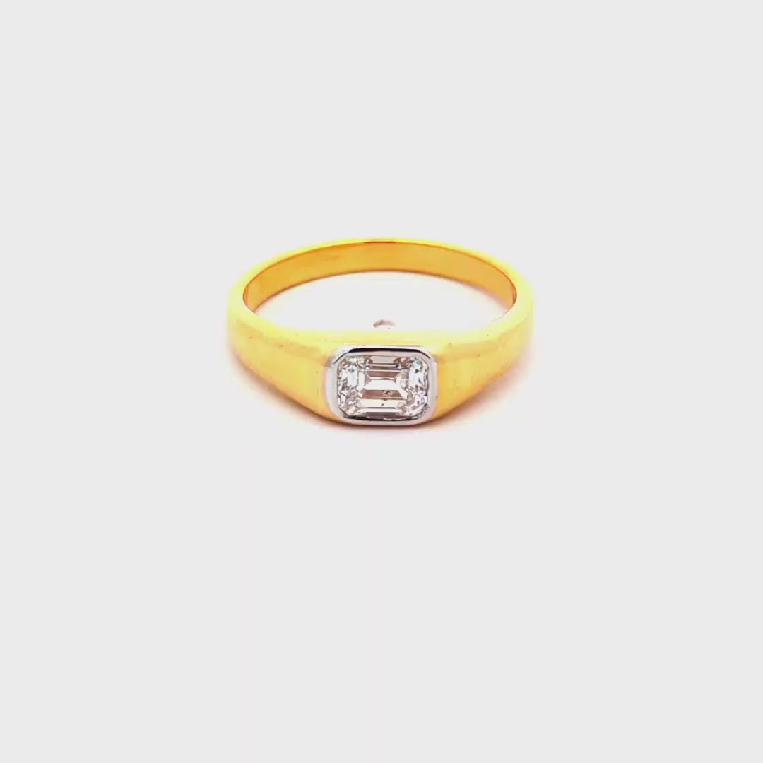 DIAMOND RING