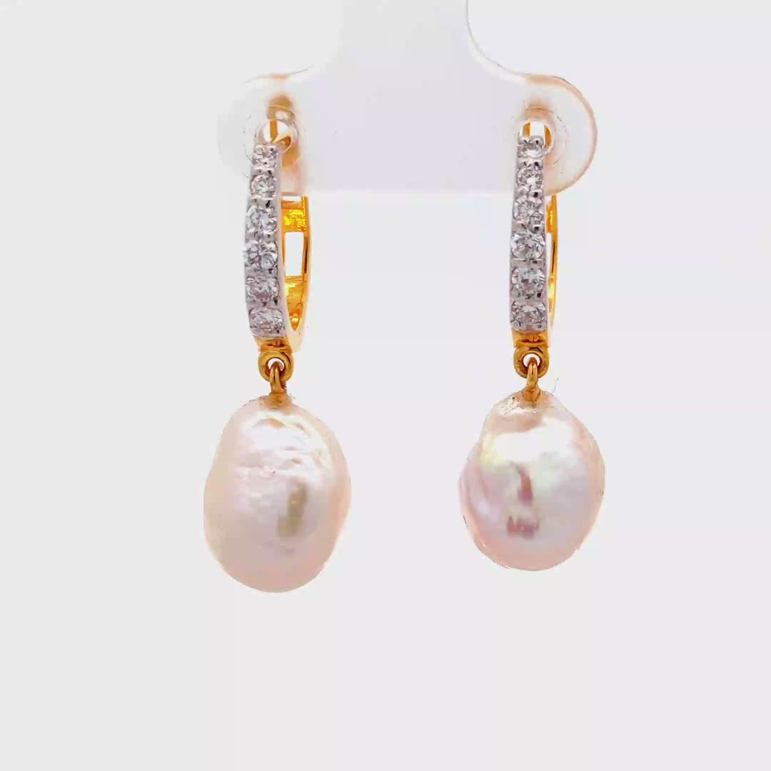 DIAMOND EARRING