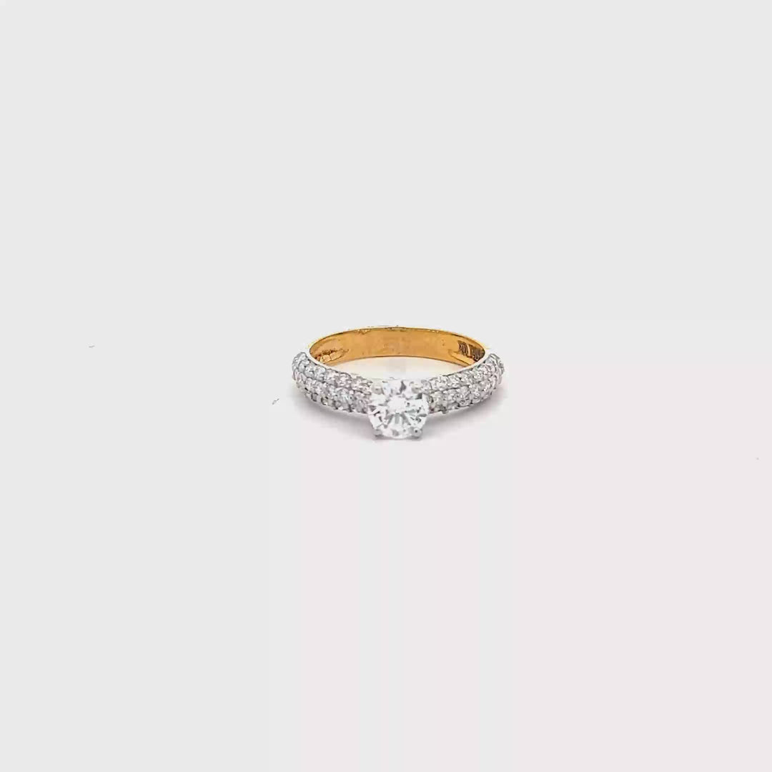 DIAMOND RING