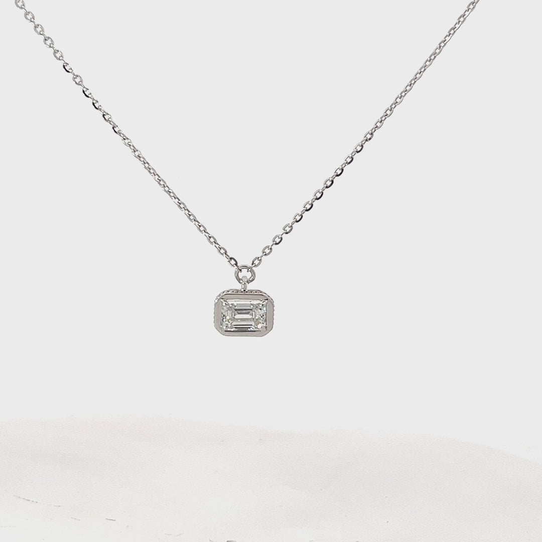 DIAMOND NECKLACE
