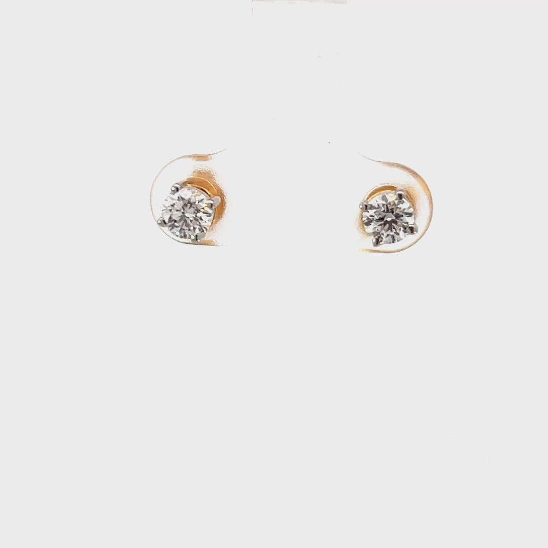 DIAMOND EARRING
