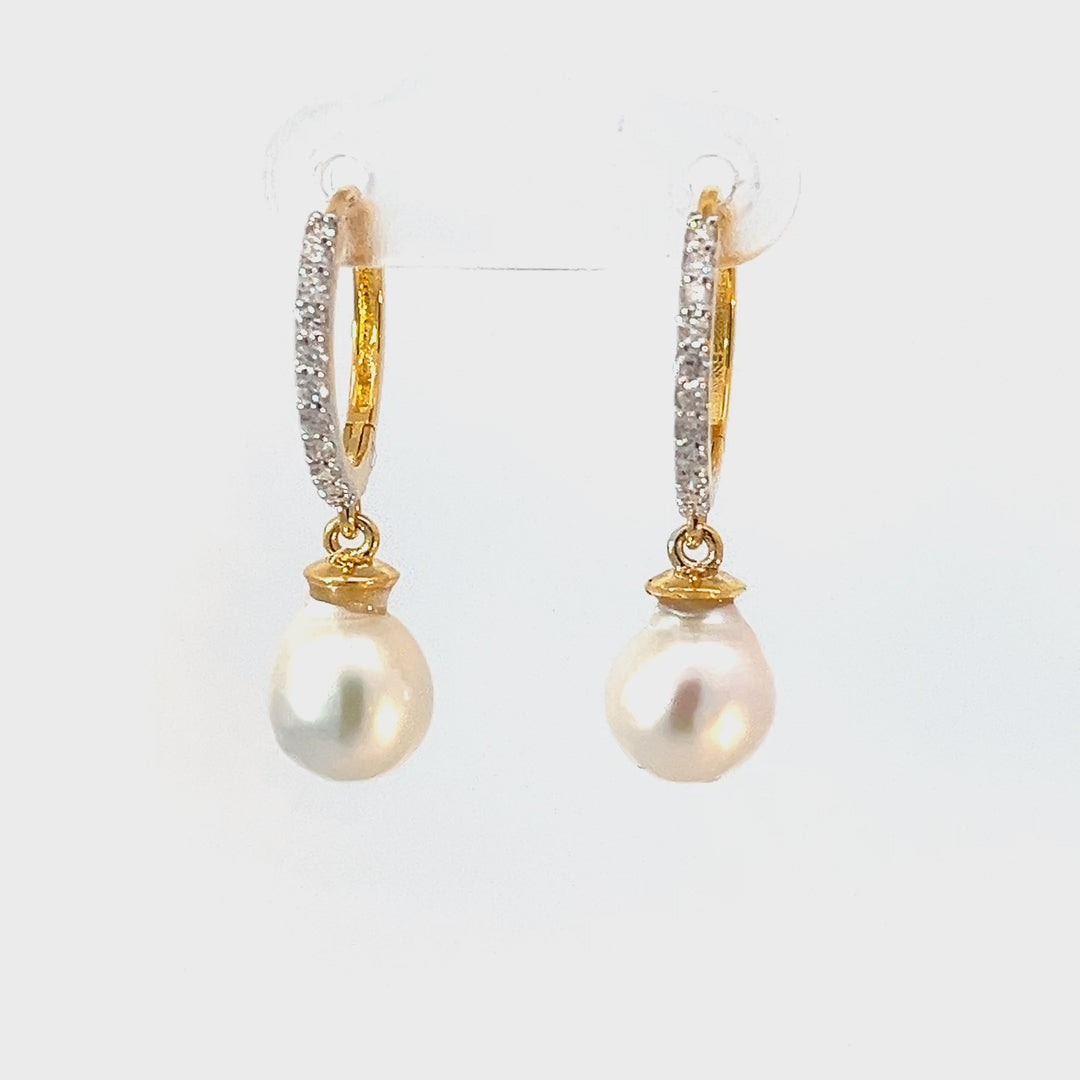 DIAMOND EARRING