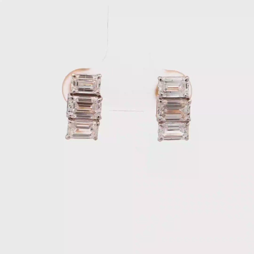 DIAMOND EARRING