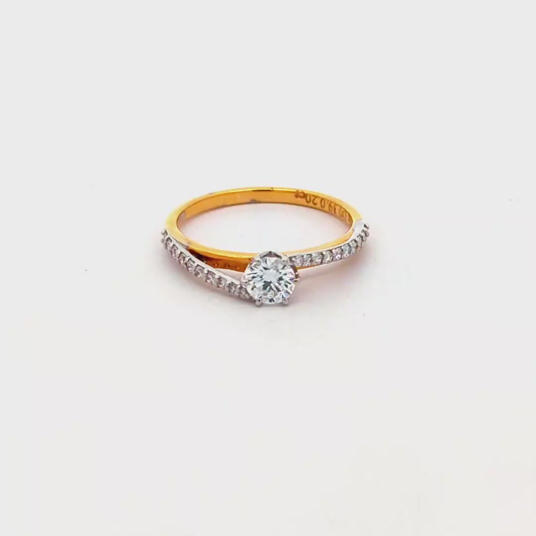 DIAMOND RING