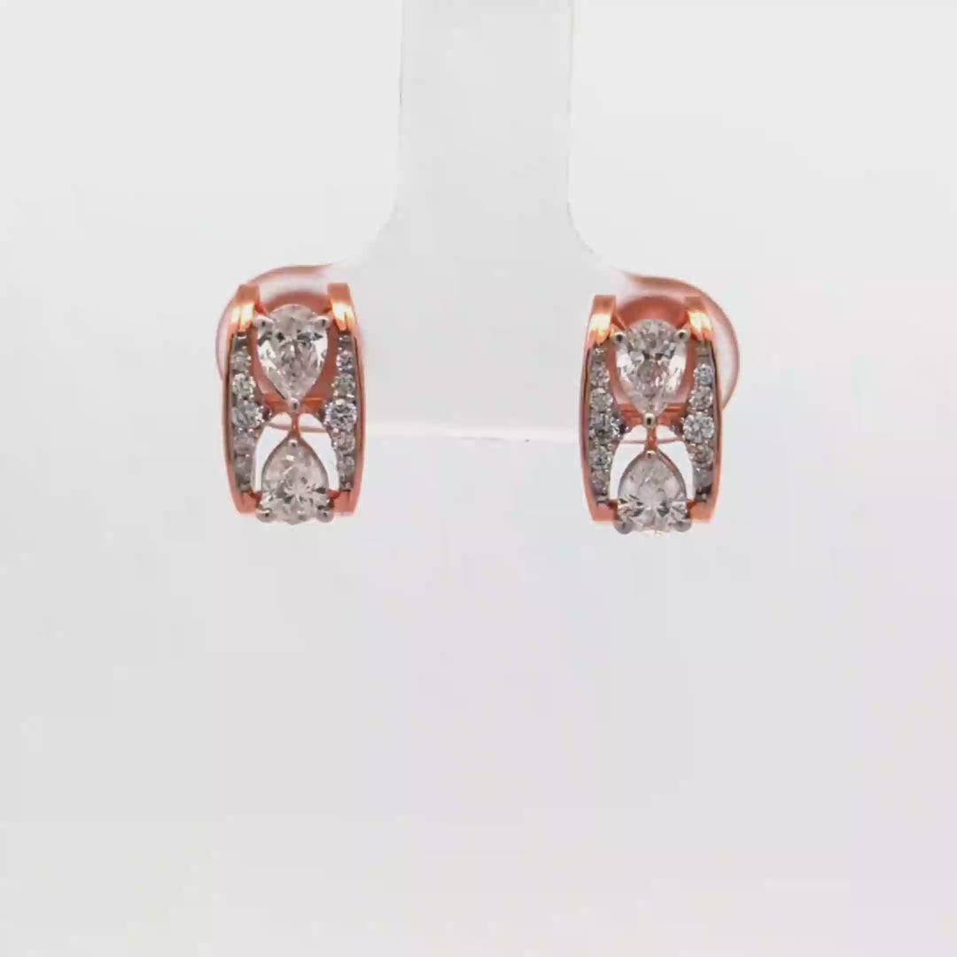 DIAMOND EARRING