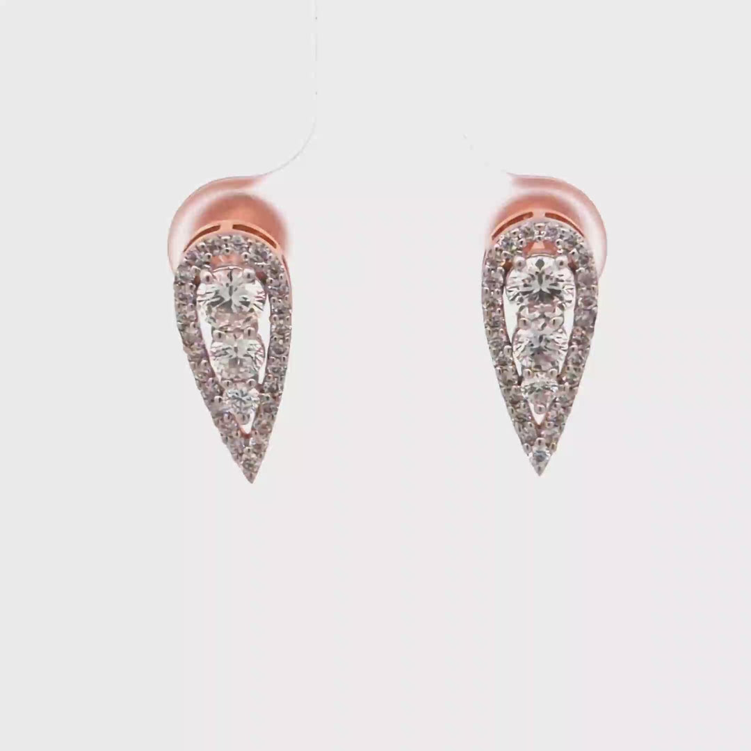 DIAMOND EARRING