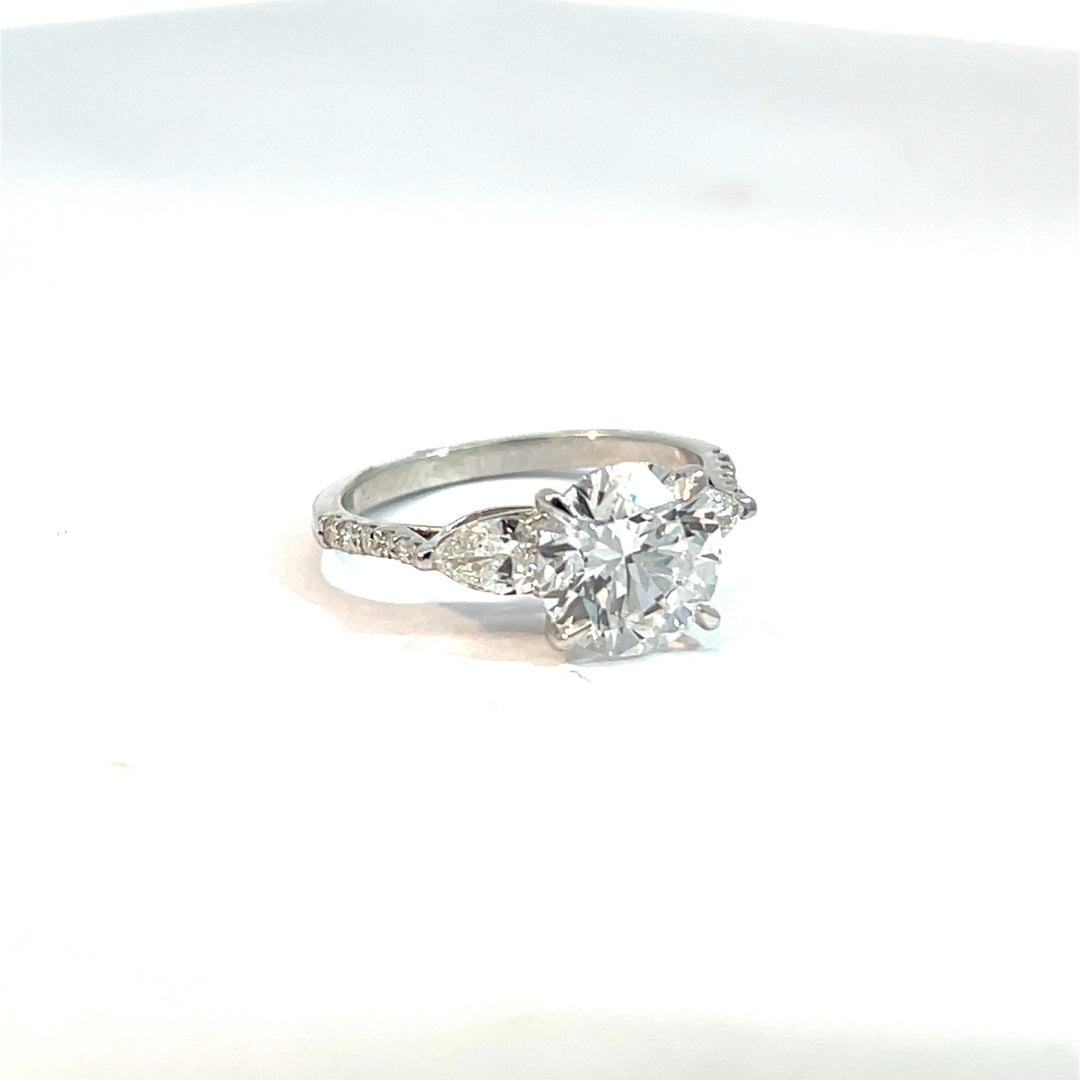 Lab Grown Diamond Ring