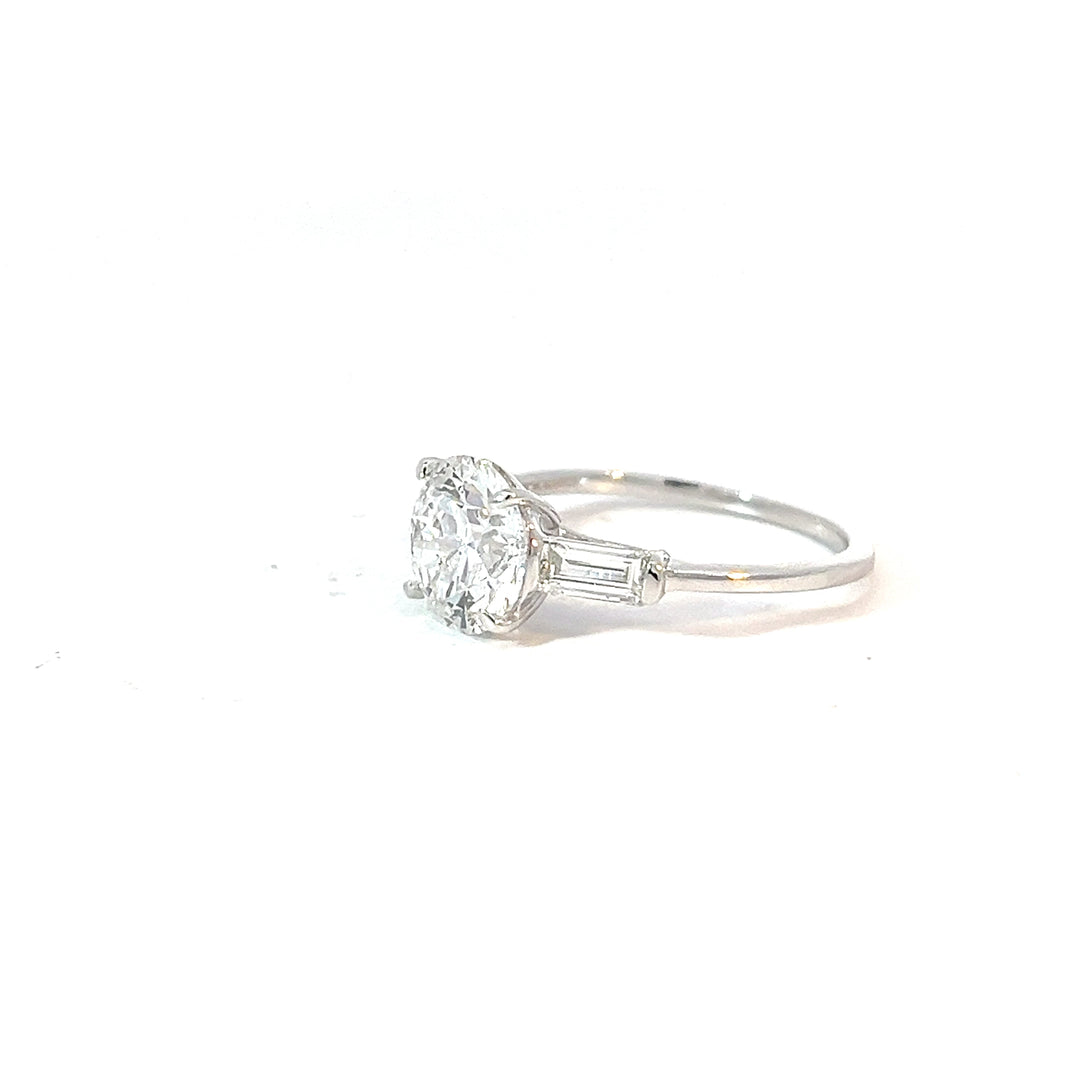 Kama Lumiere Ring