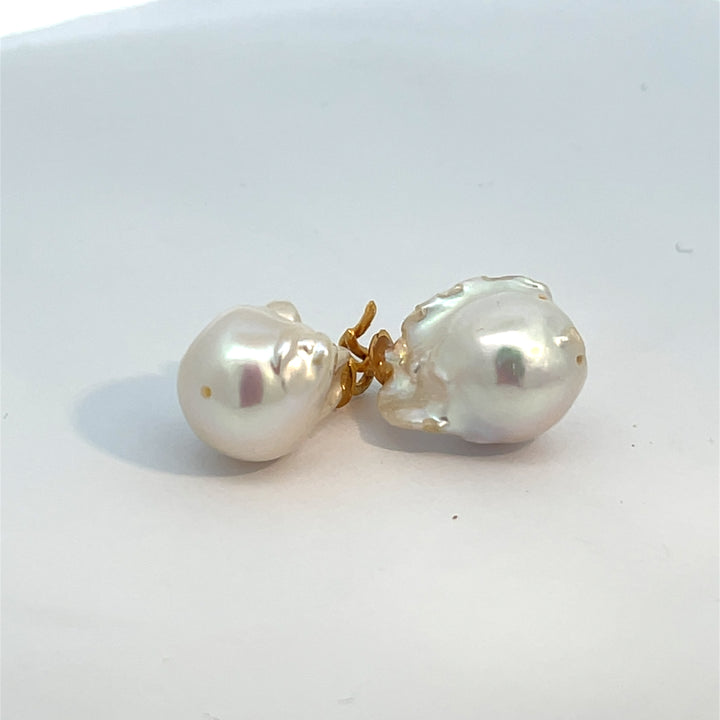 Pearl Earring