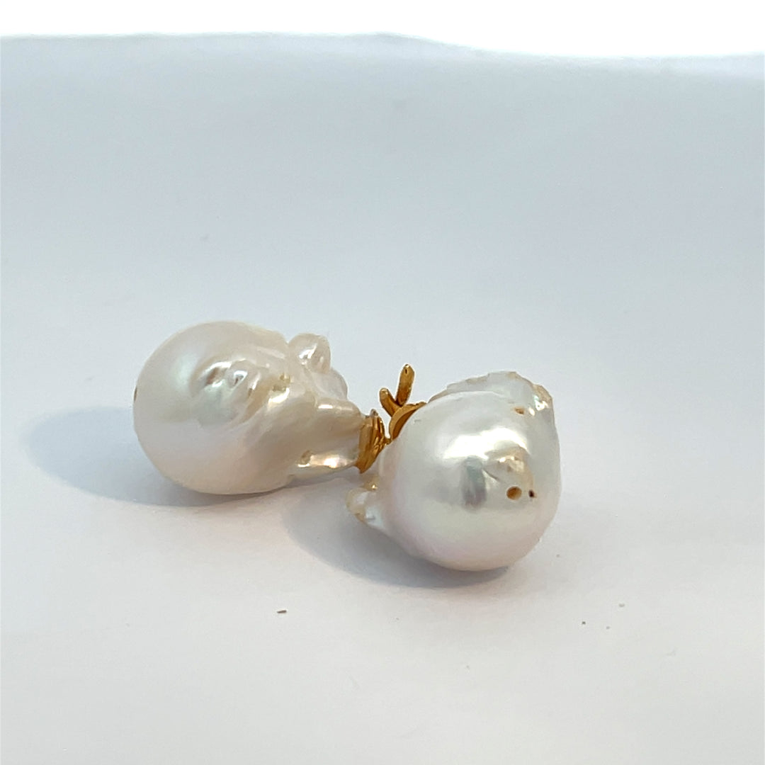 Pearl Earring