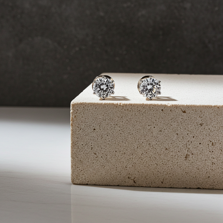 Solitaire Earring