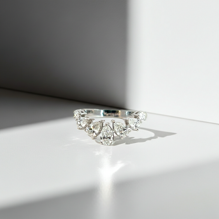Kama Lumiere Ring