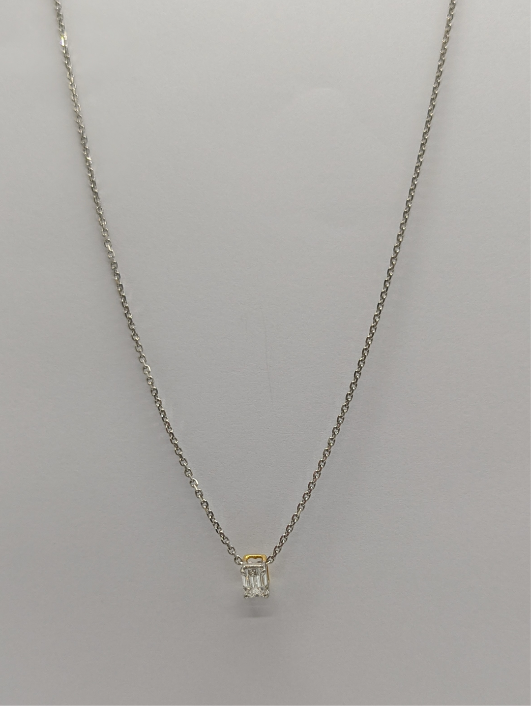 DIAMOND NECKLACE