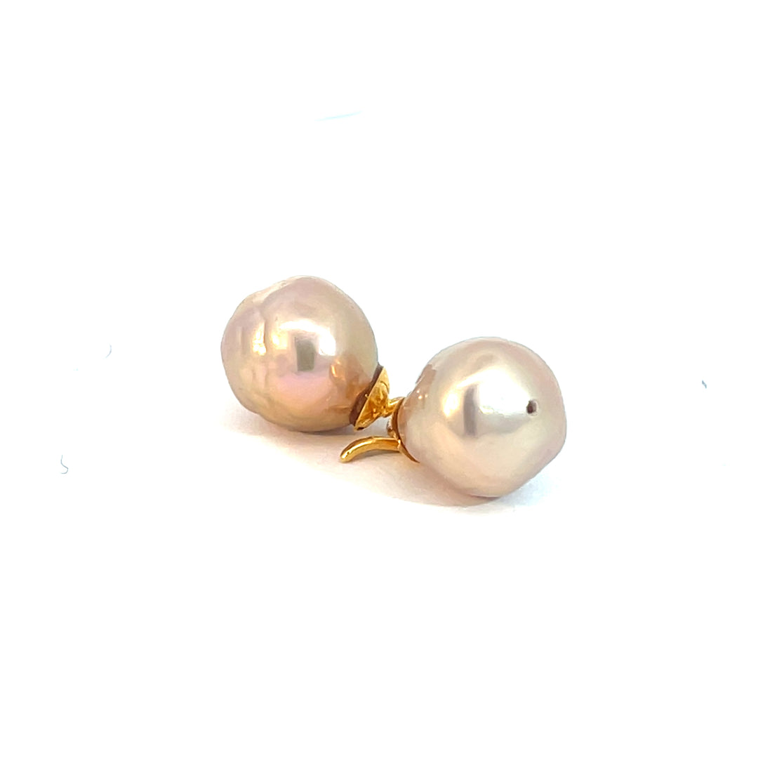 Pearl Earring
