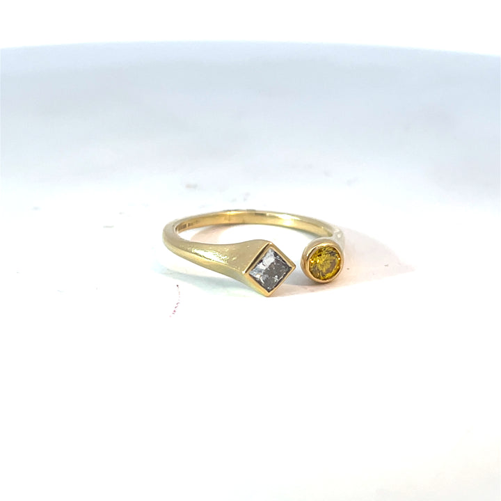 Ma Ani Timi Ring