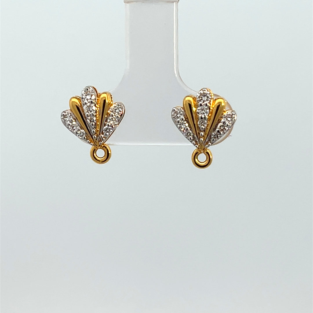Pearl Earring