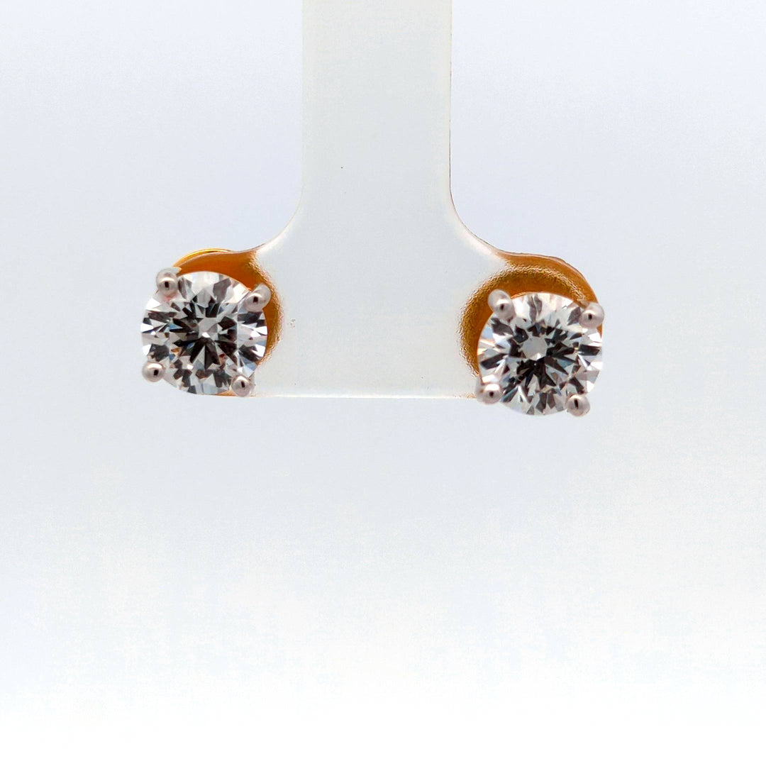 DIAMOND EARRING