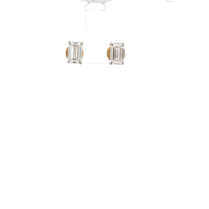 Solitaire Earring