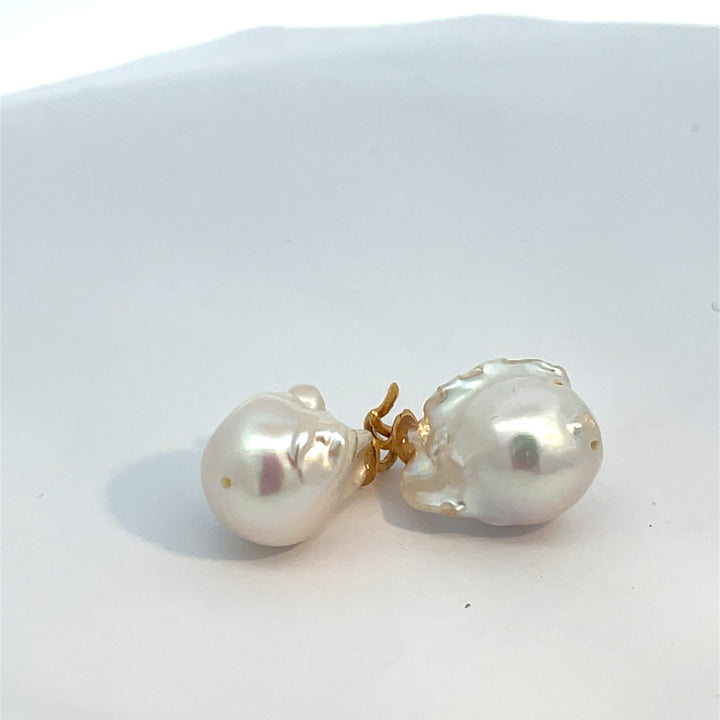 Pearl Earring
