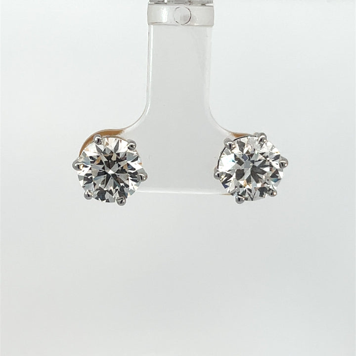 Solitaire Earring