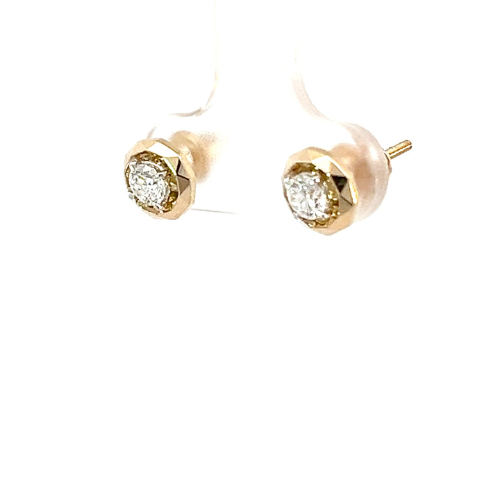 Solitaire Earring