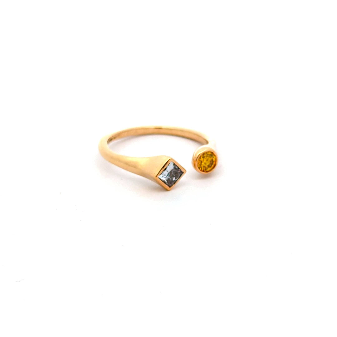 DIAMOND RING