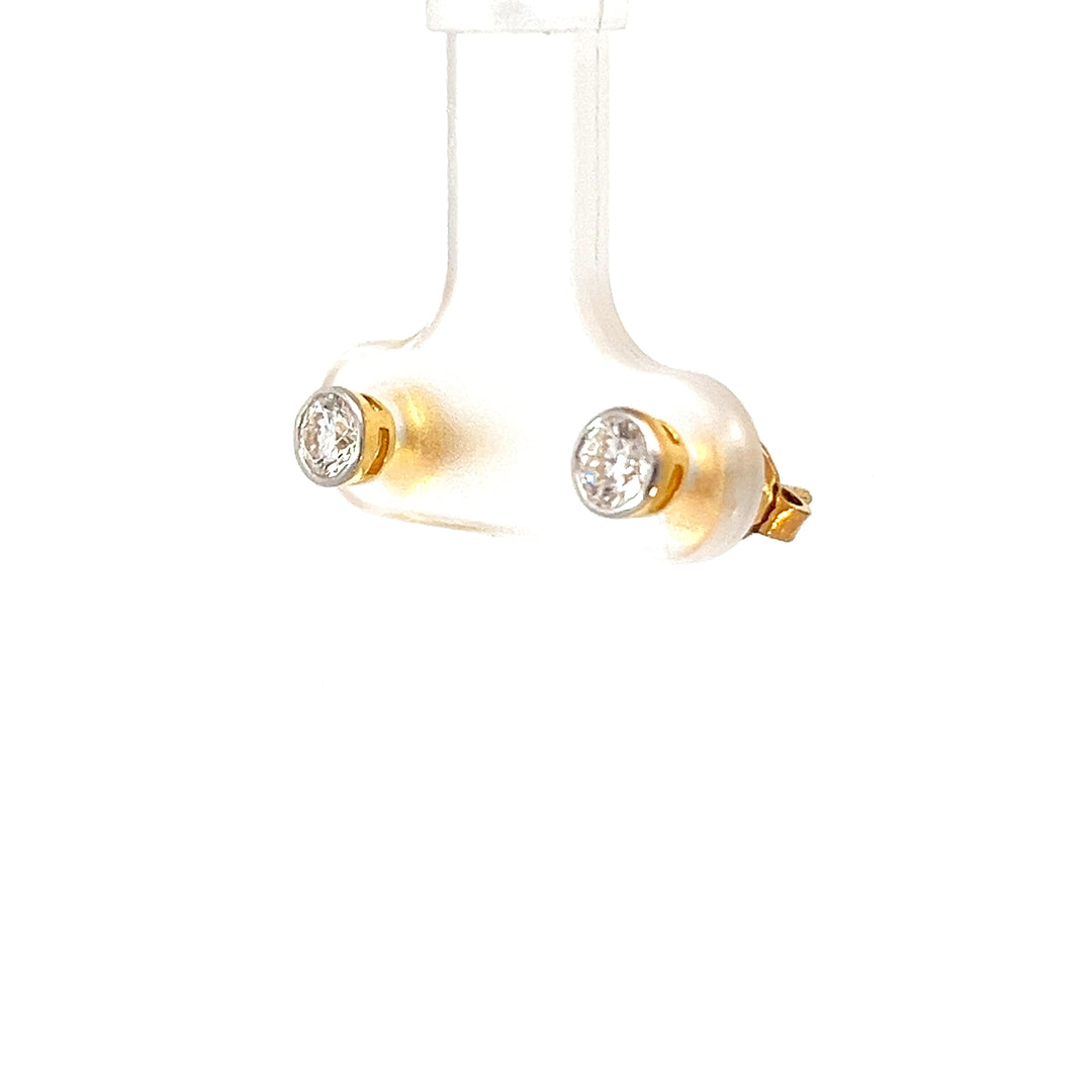 DIAMOND EARRING