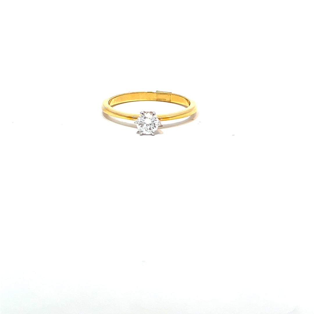 DIAMOND RING