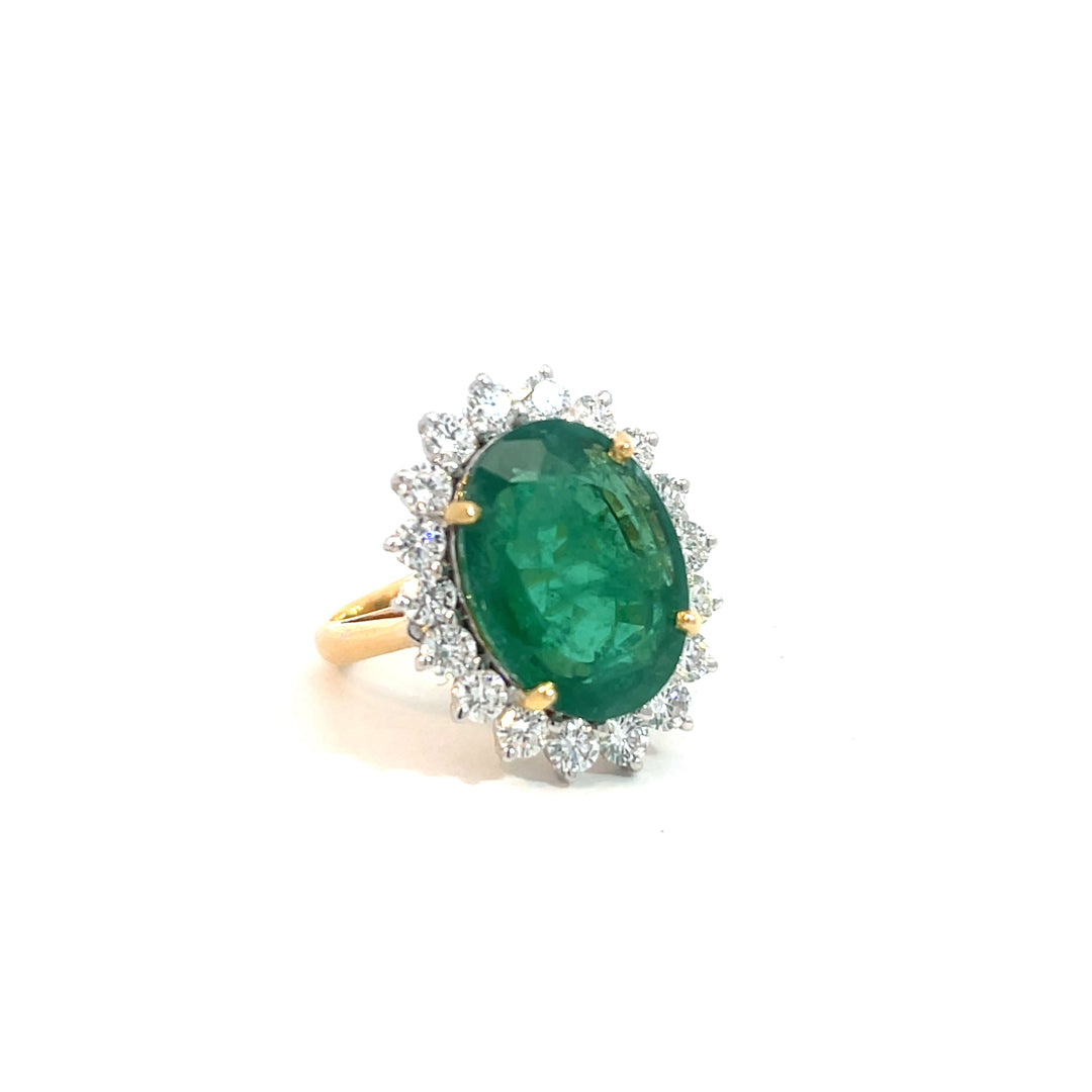 DIAMOND RING