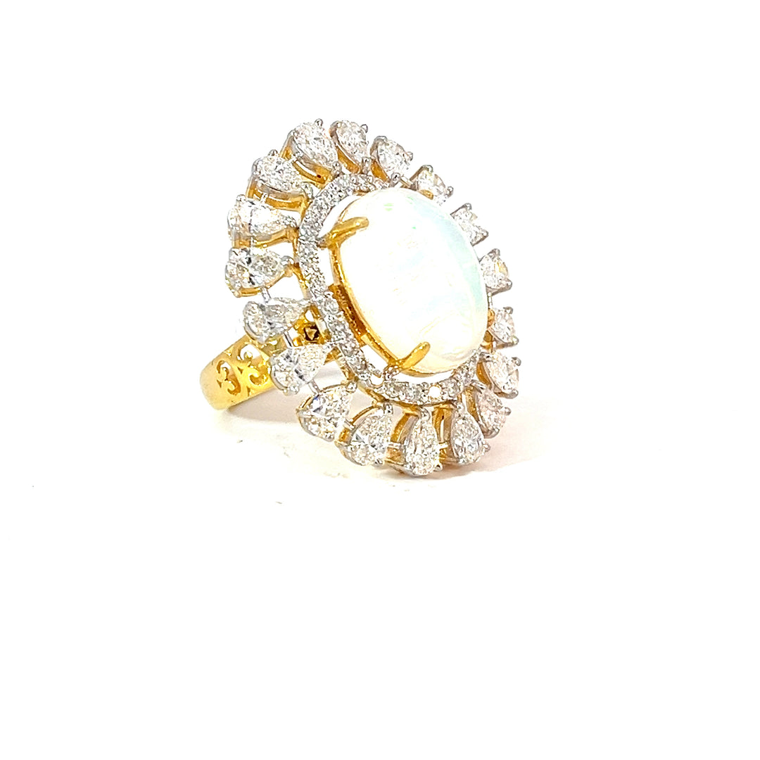 DIAMOND RING