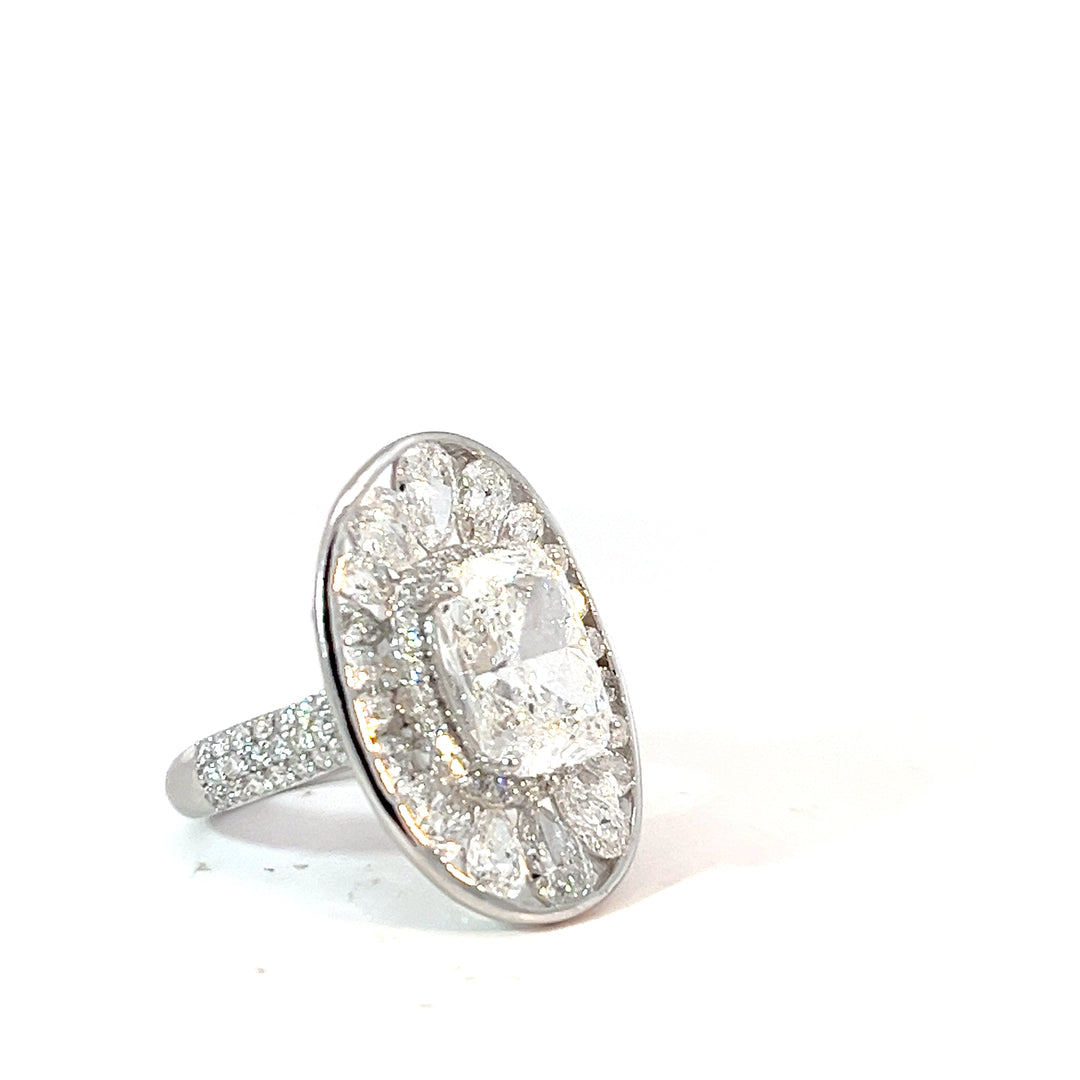 DIAMOND RING
