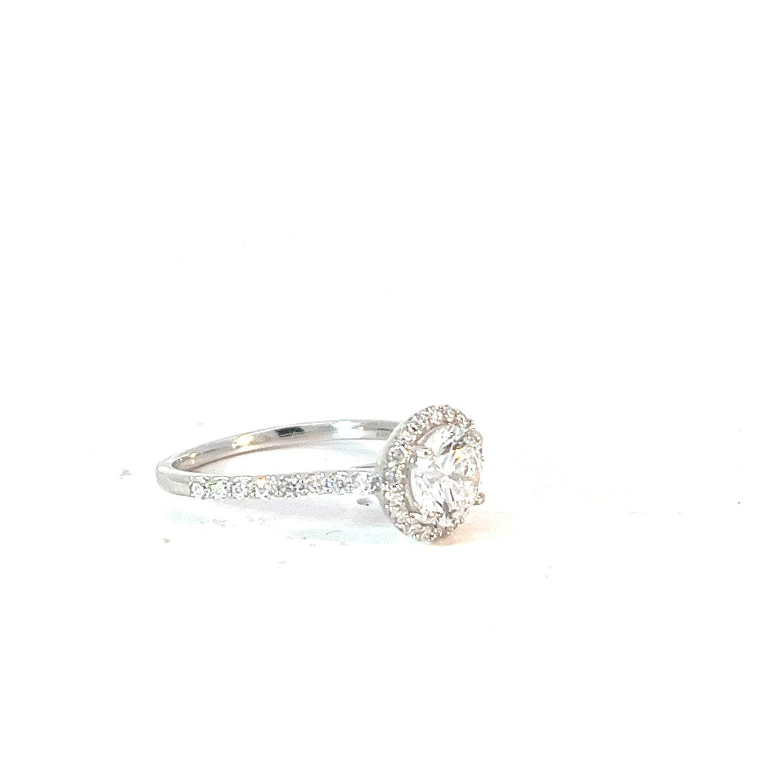 DIAMOND RING