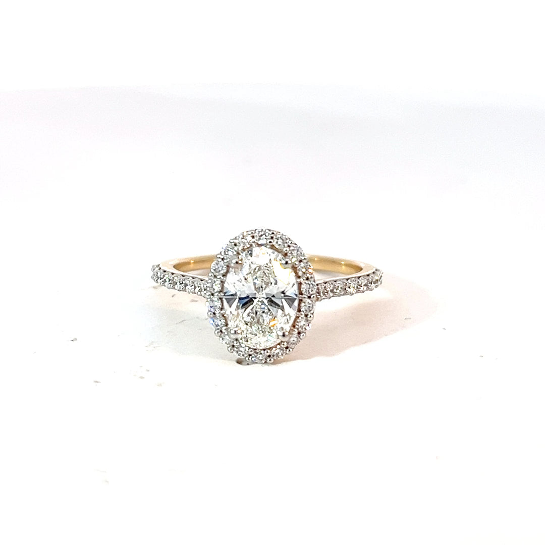 DIAMOND RING
