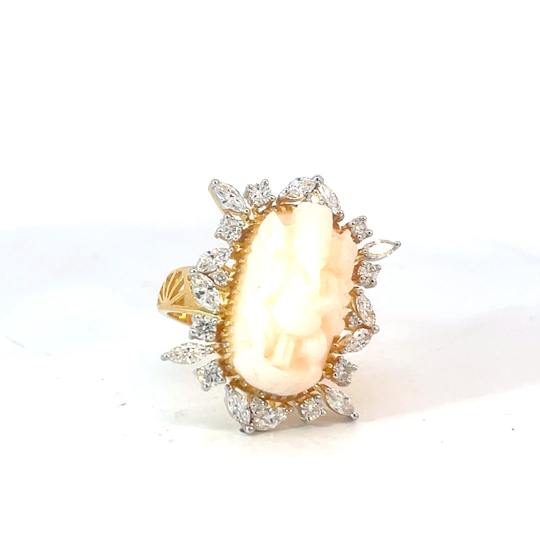 DIAMOND RING