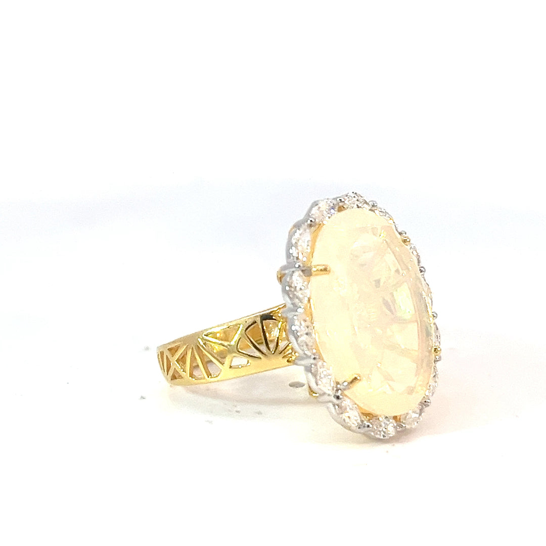 DIAMOND RING