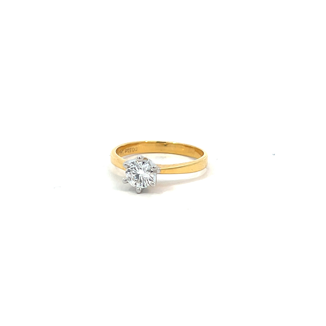 DIAMOND RING