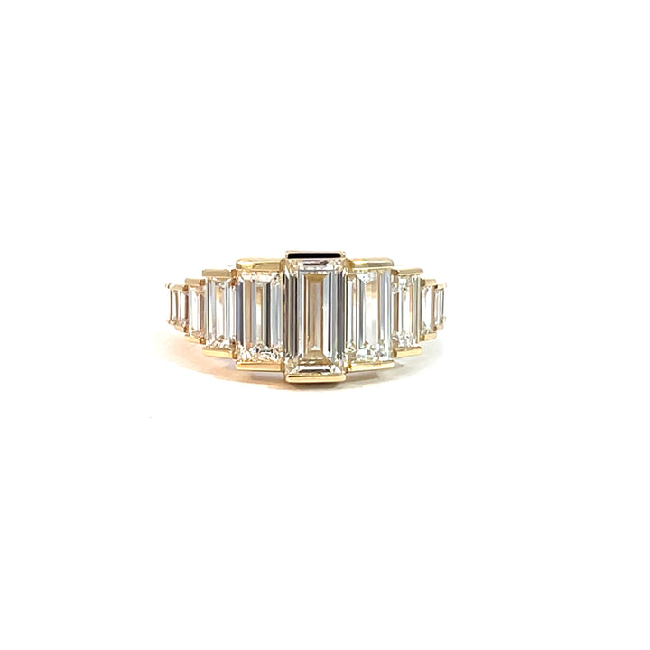 Kama Lumiere Ring