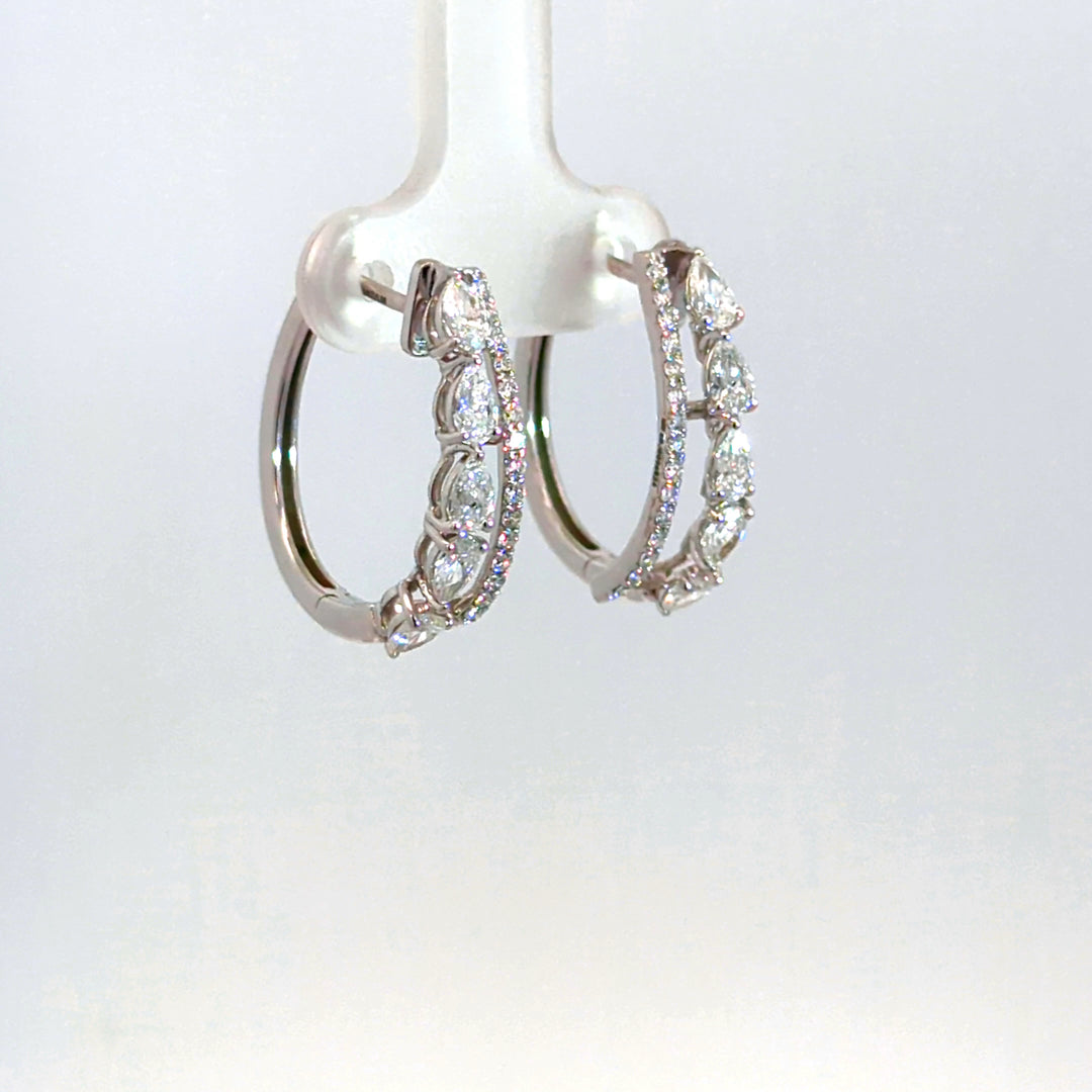 DIAMOND EARRING